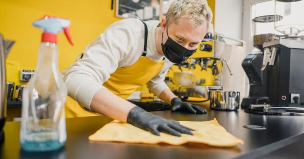 The Benefits of Industrial Kitchen Cleaning